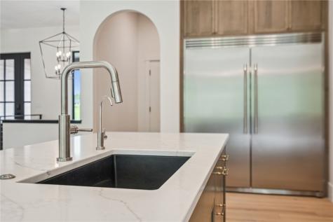 3659 Mclain Way Hiawatha IA 52233