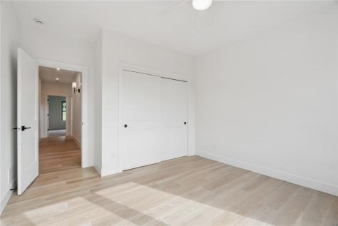 3659 Mclain Way Hiawatha IA 52233