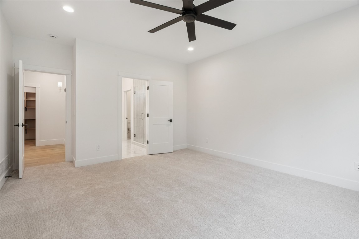 3659 Mclain Way Hiawatha IA 52233