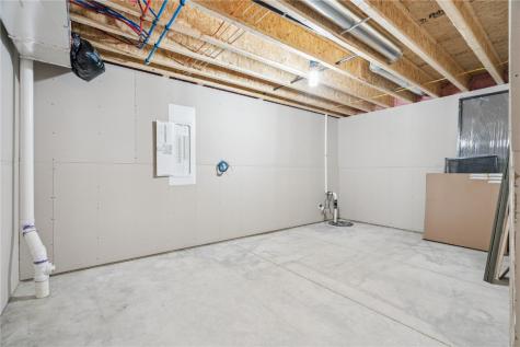 3659 Mclain Way Hiawatha IA 52233