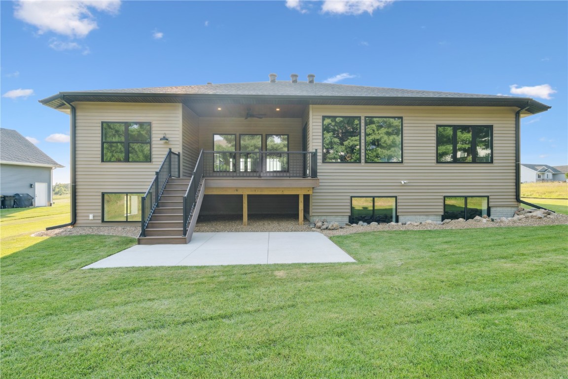 3659 Mclain Way Hiawatha IA 52233