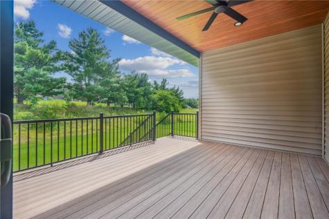 3659 Mclain Way Hiawatha IA 52233