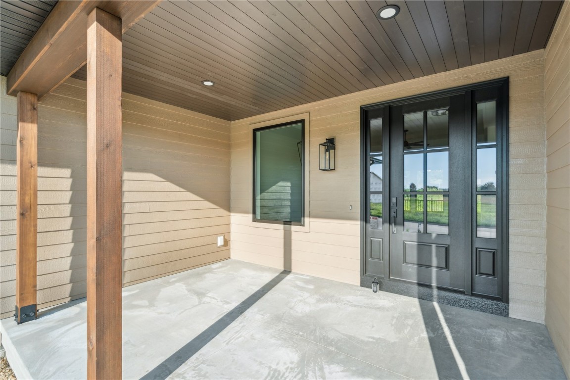 3659 Mclain Way Hiawatha IA 52233