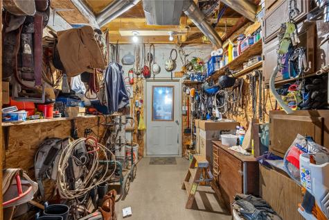 1921 210 Street Manchester IA 52057
