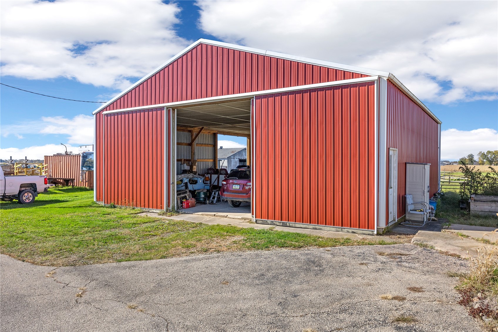 1921 210 Street Manchester IA 52057