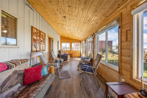 1921 210 Street Manchester IA 52057