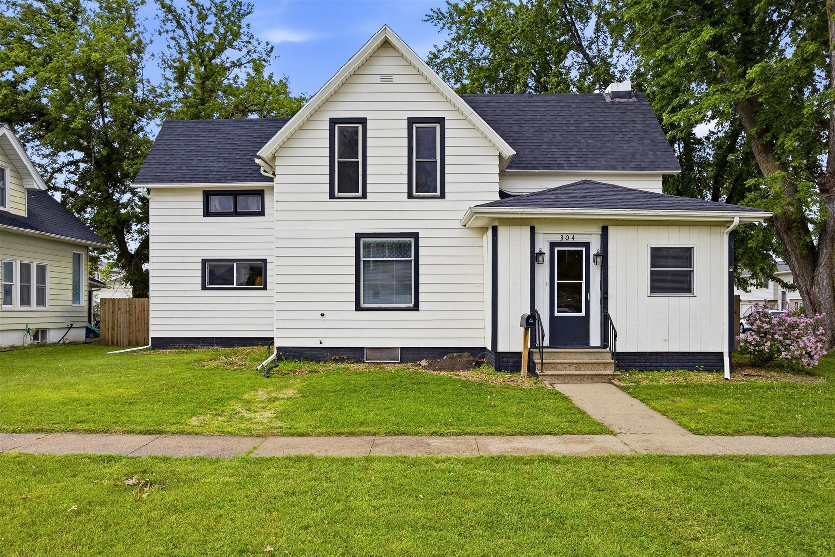 304 E Main Street Marengo IA 52301