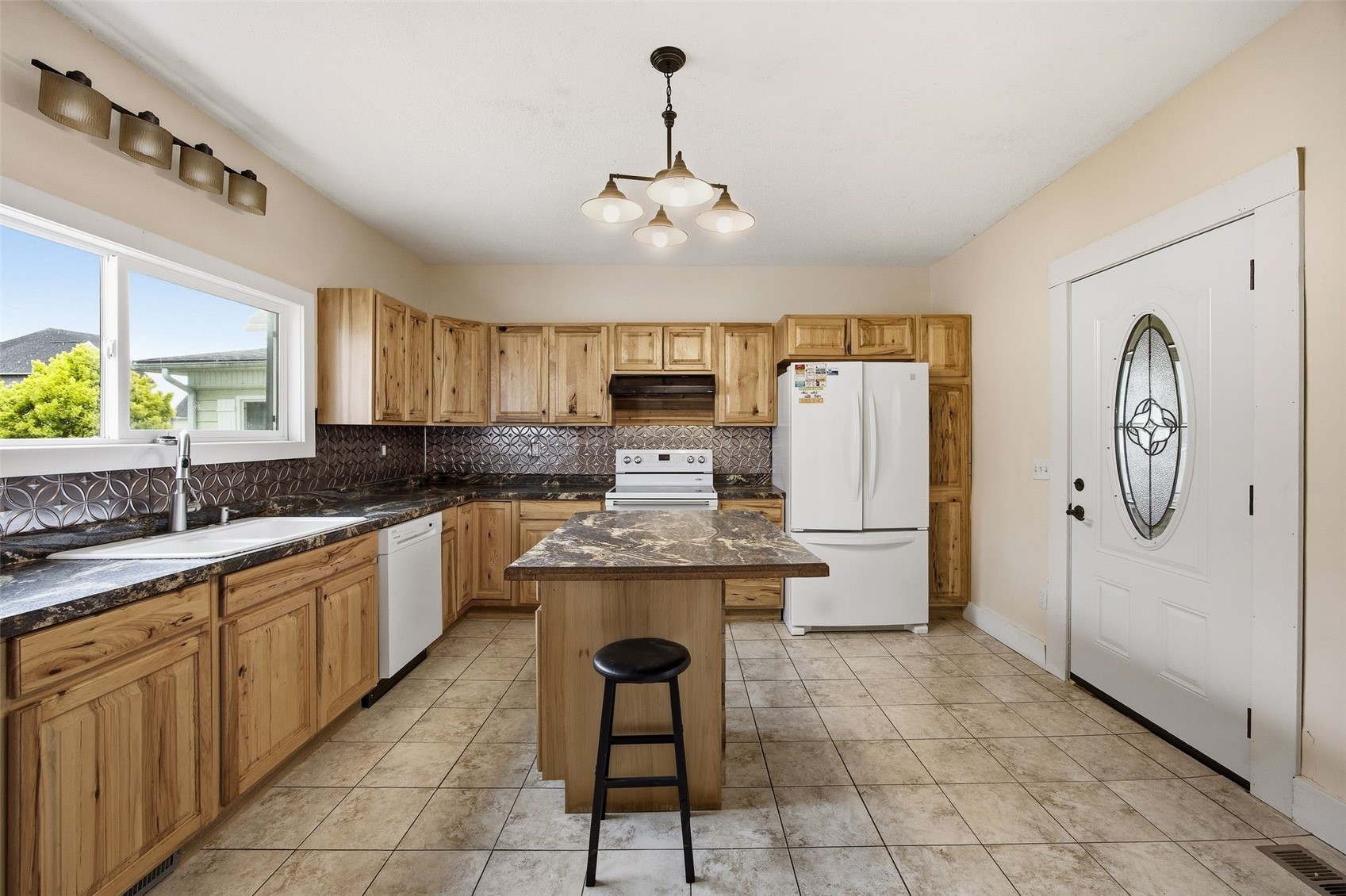 304 E Main Street Marengo IA 52301