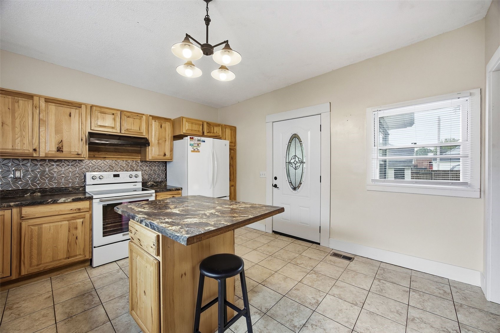304 E Main Street Marengo IA 52301