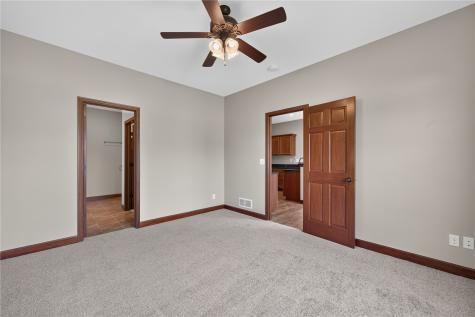 3502 Whitman Avenue Marion IA 52302