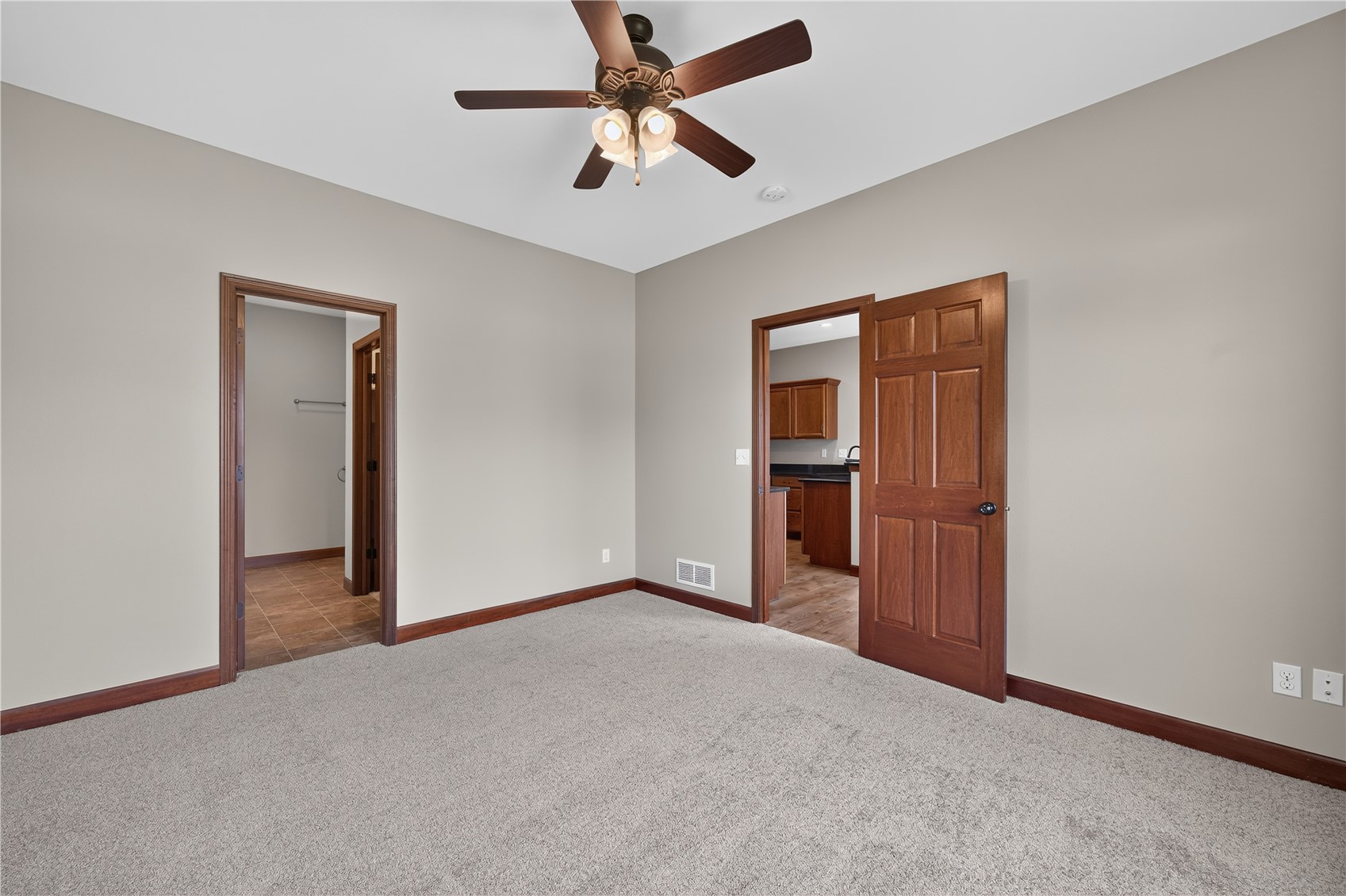3502 Whitman Avenue Marion IA 52302