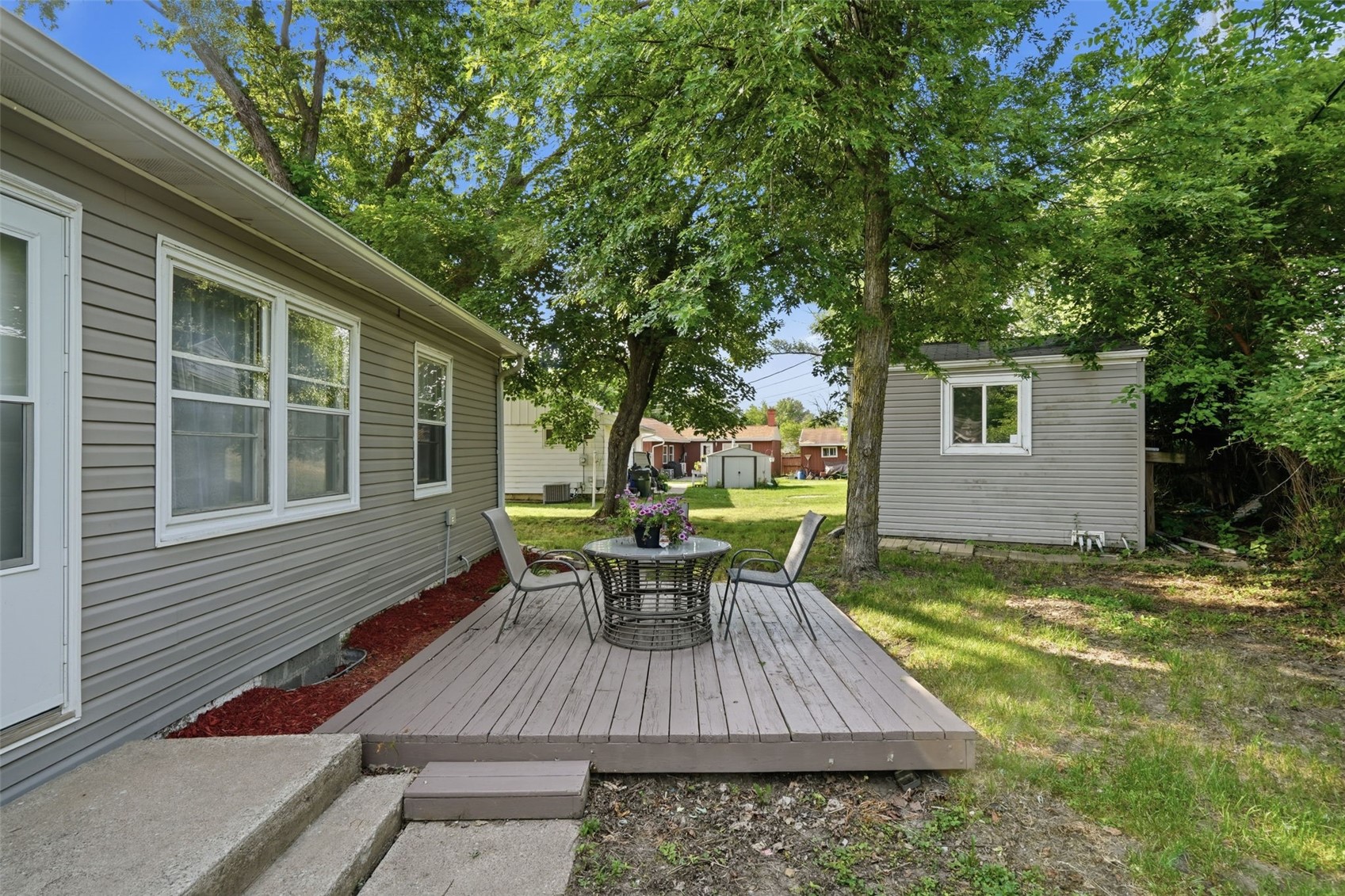 1101 38th Street SE Cedar Rapids IA 52403