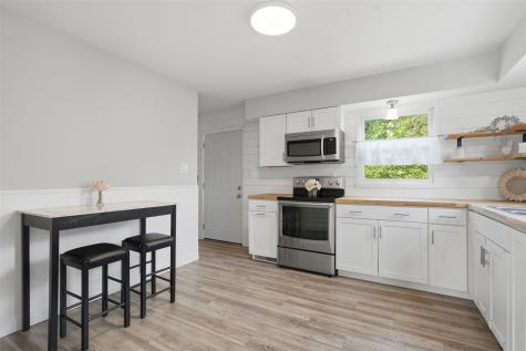 1101 38th Street SE Cedar Rapids IA 52403