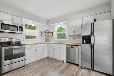 1101 38th Street SE Cedar Rapids IA 52403