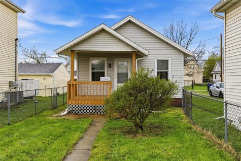 1204 8th Street NW Cedar Rapids IA 52405