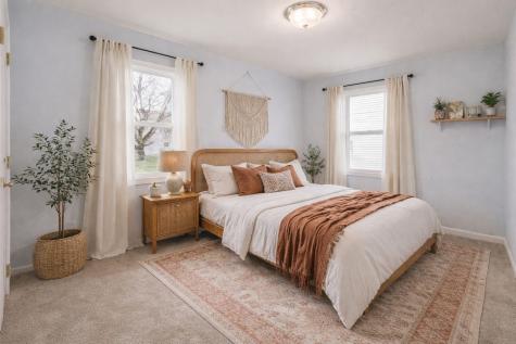 1204 8th Street NW Cedar Rapids IA 52405