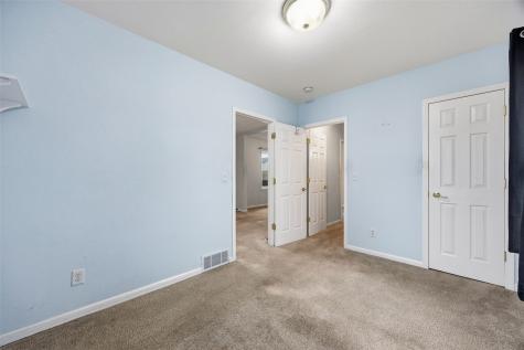 1204 8th Street NW Cedar Rapids IA 52405