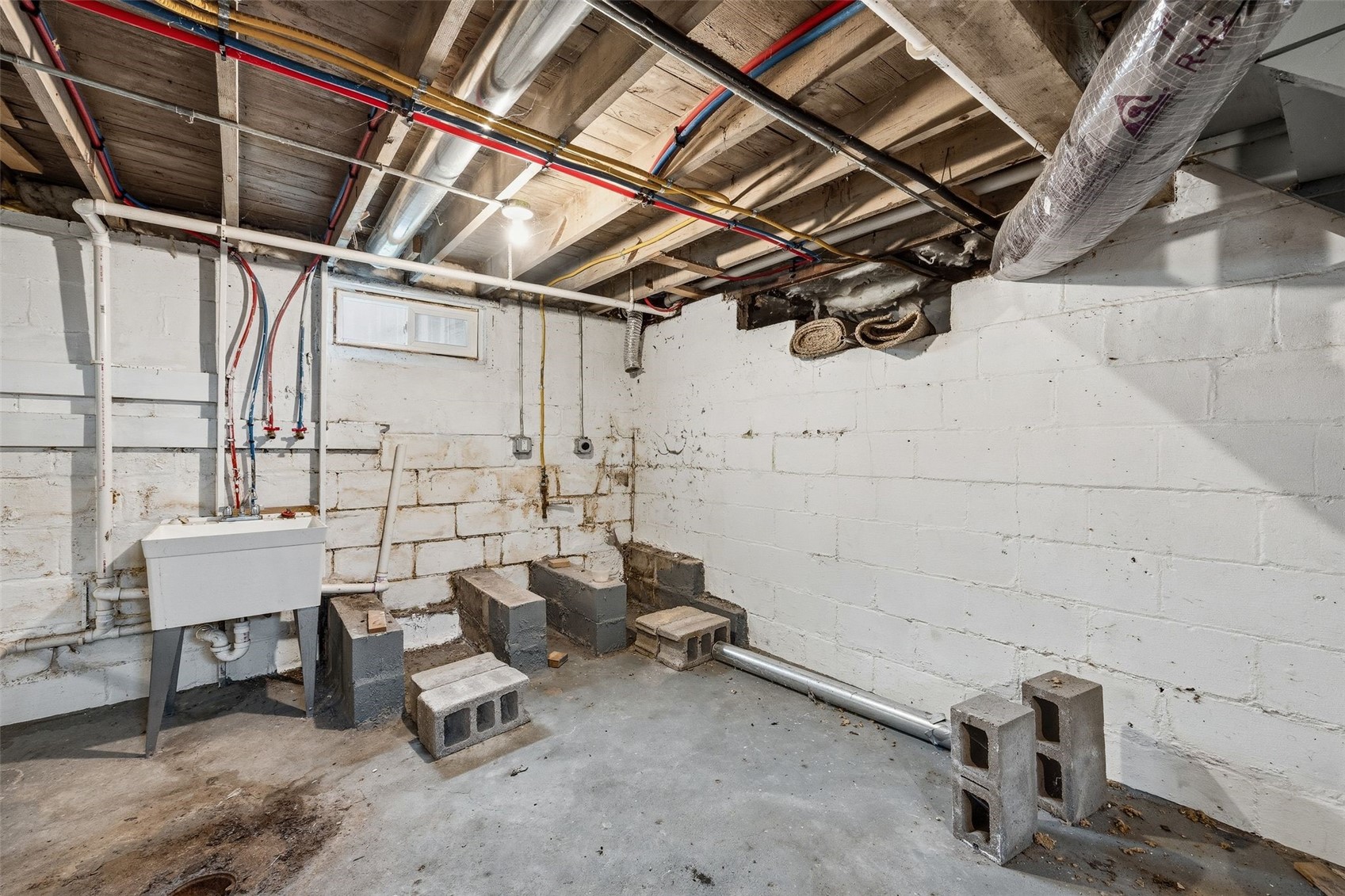 1204 8th Street NW Cedar Rapids IA 52405
