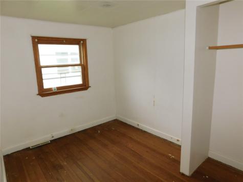 58 Walnut Street Tipton IA 52772
