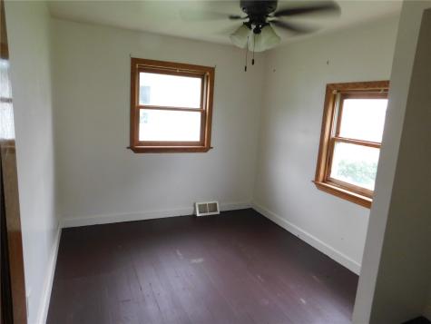 58 Walnut Street Tipton IA 52772