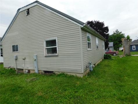 58 Walnut Street Tipton IA 52772