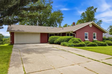 4410 I Street Amana IA 52203