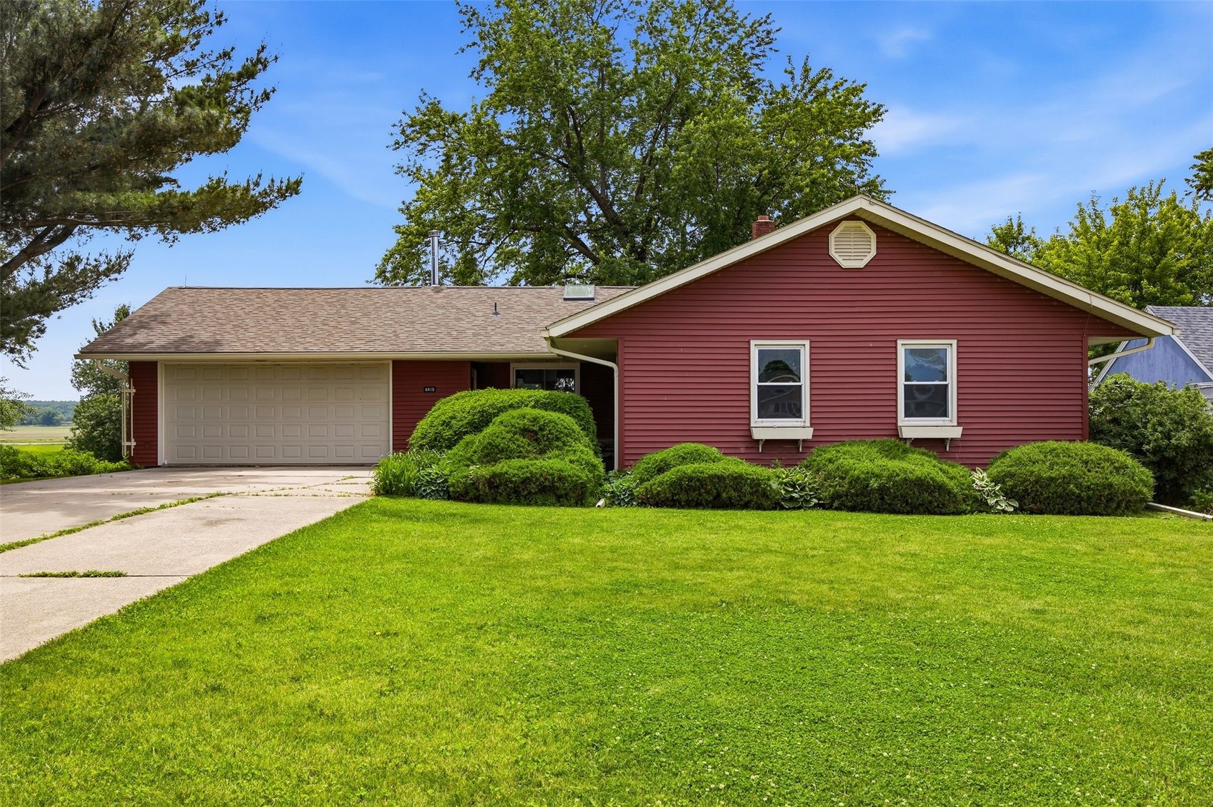 4410 I Street Amana IA 52203