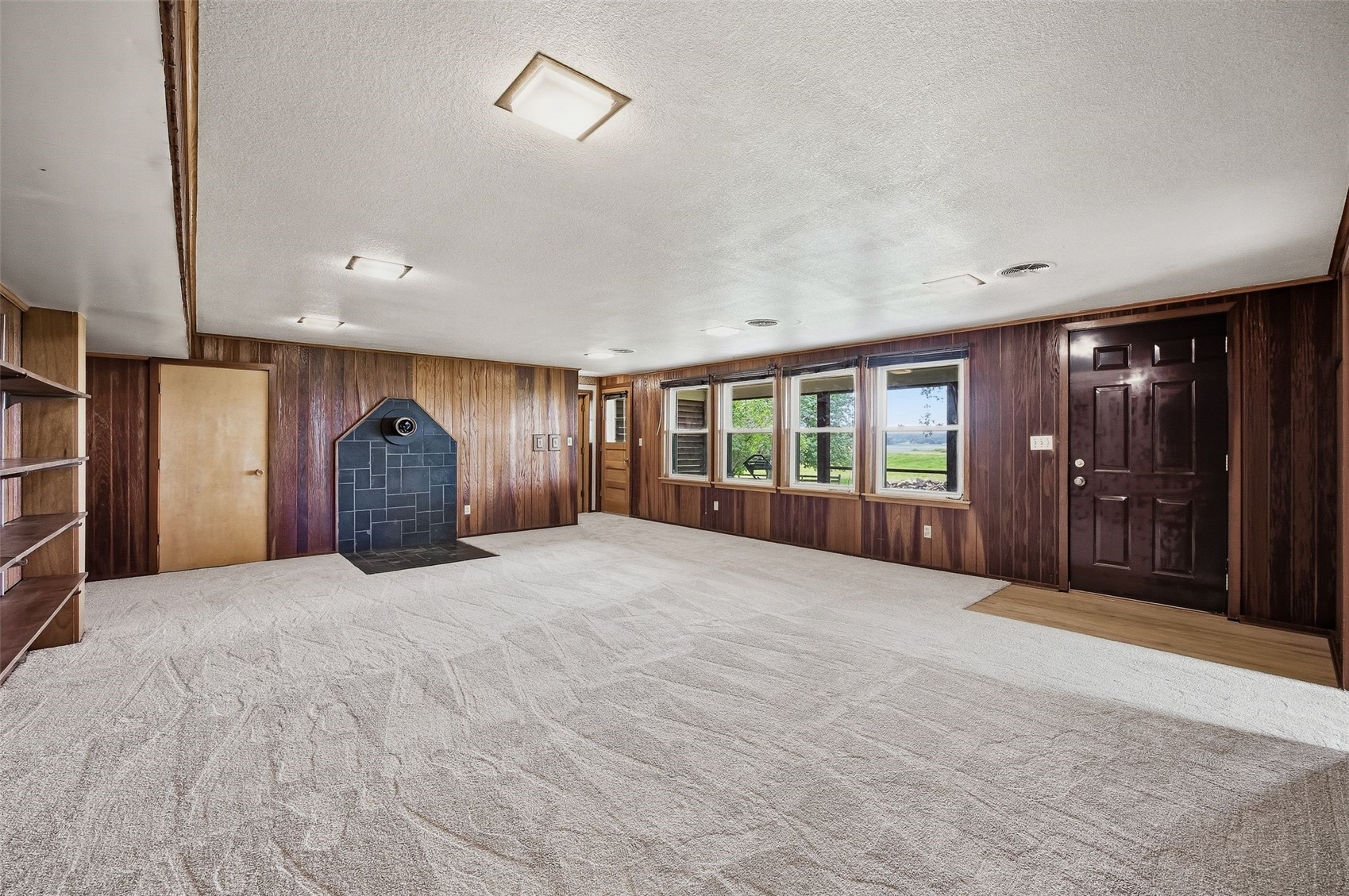 4410 I Street Amana IA 52203