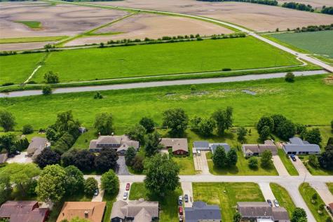4410 I Street Amana IA 52203