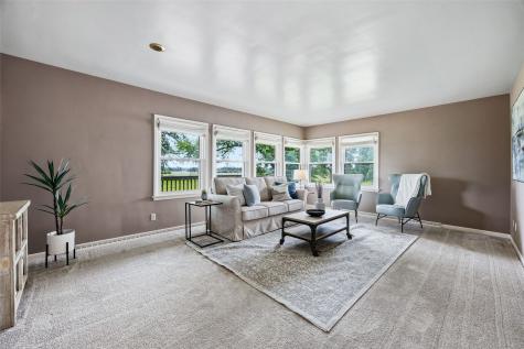 4410 I Street Amana IA 52203