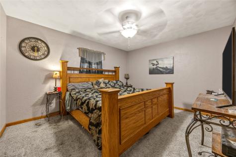108 Richland Urbana IA 52345