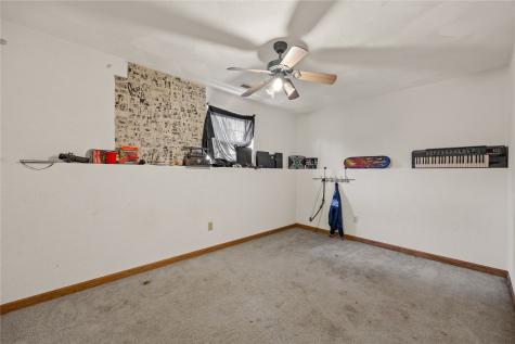 108 Richland Urbana IA 52345