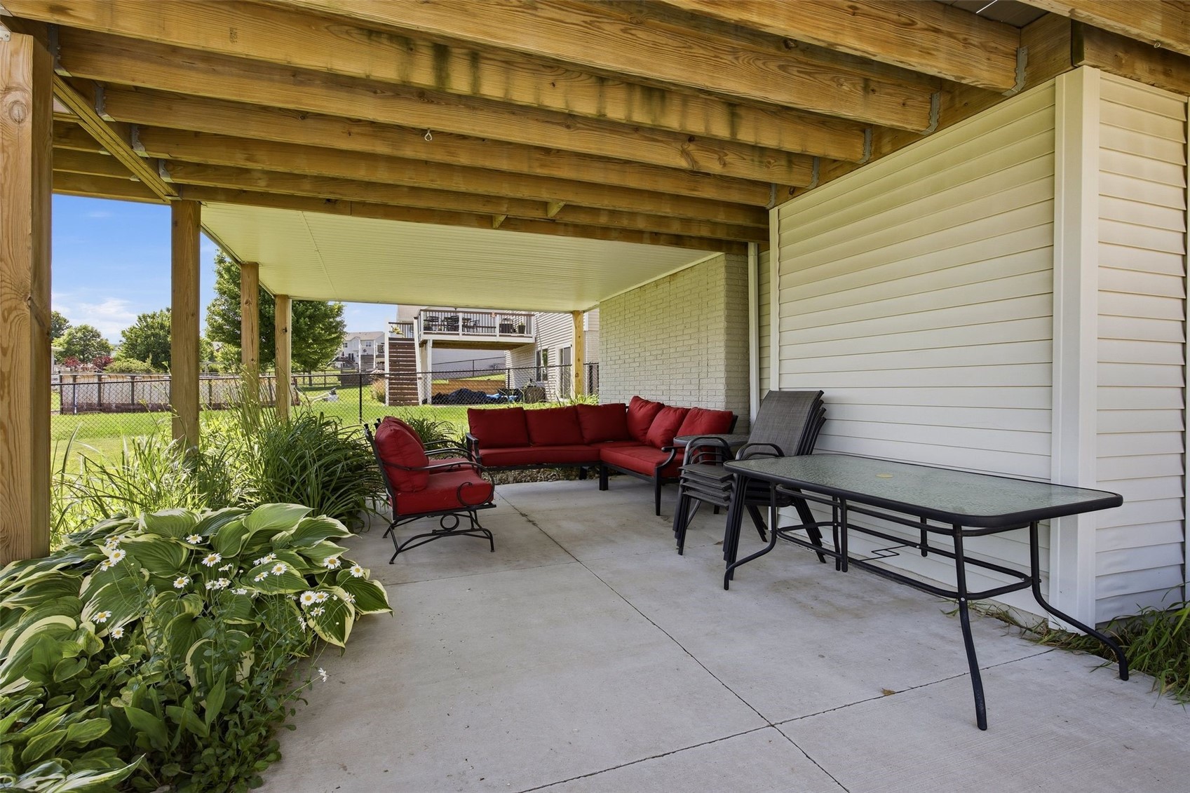2113 Radcliffe Drive SW Cedar Rapids IA 52404