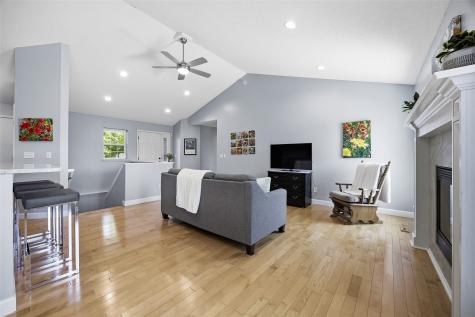 2113 Radcliffe Drive SW Cedar Rapids IA 52404