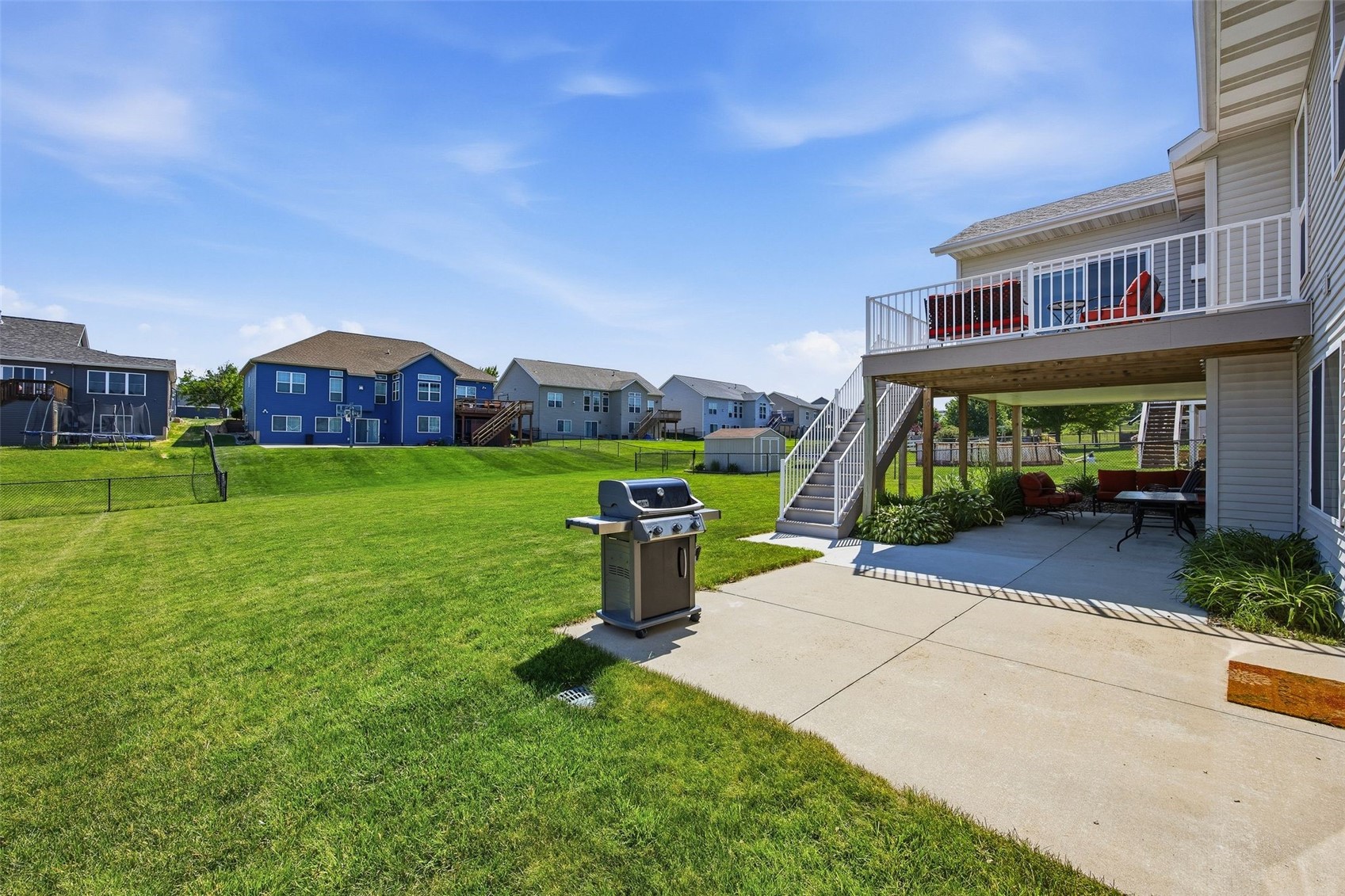 2113 Radcliffe Drive SW Cedar Rapids IA 52404