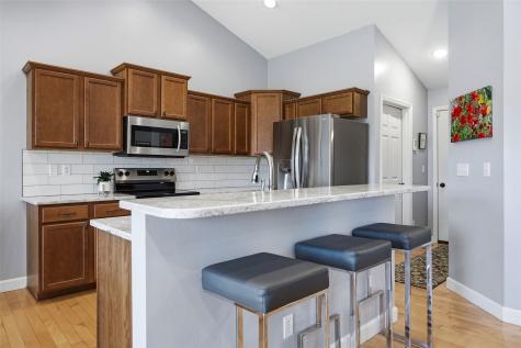 2113 Radcliffe Drive SW Cedar Rapids IA 52404
