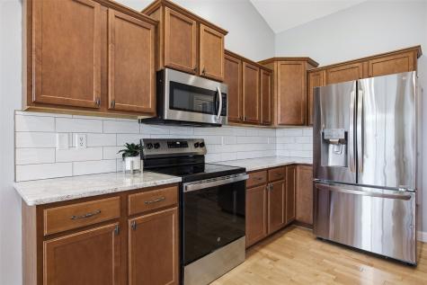 2113 Radcliffe Drive SW Cedar Rapids IA 52404