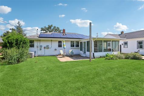 1131 29th Street NE Cedar Rapids IA 52402