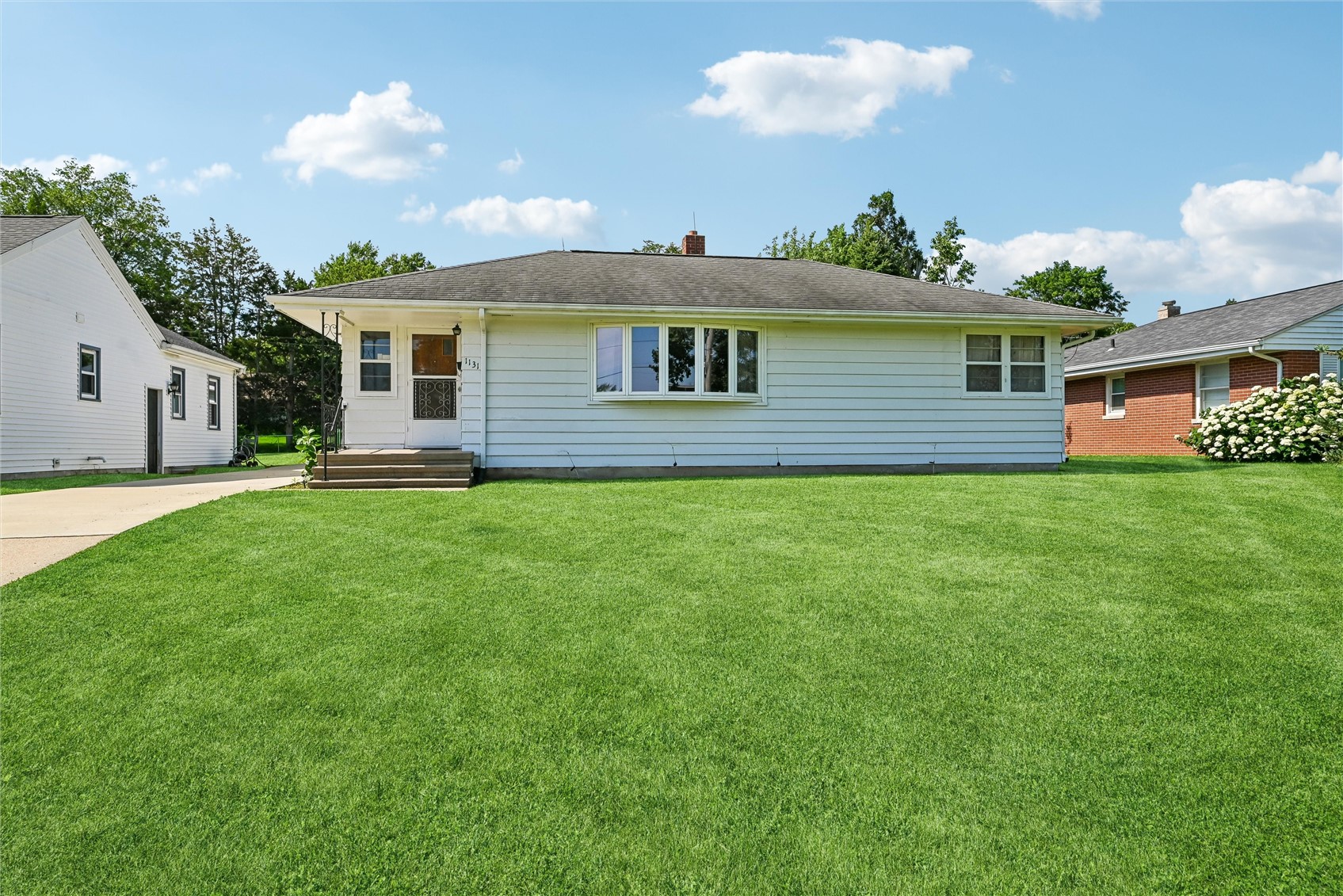 1131 29th Street NE Cedar Rapids IA 52402