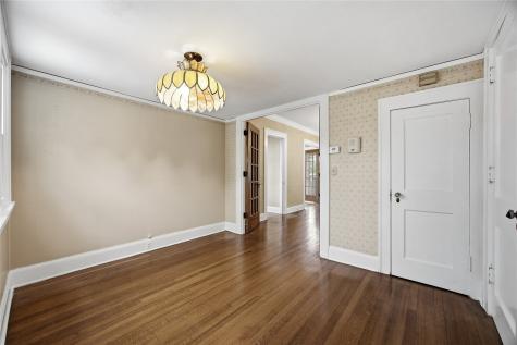 545 Knollwood Drive SE Cedar Rapids IA 52403