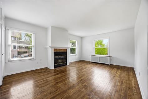 545 Knollwood Drive SE Cedar Rapids IA 52403