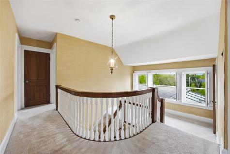 545 Knollwood Drive SE Cedar Rapids IA 52403