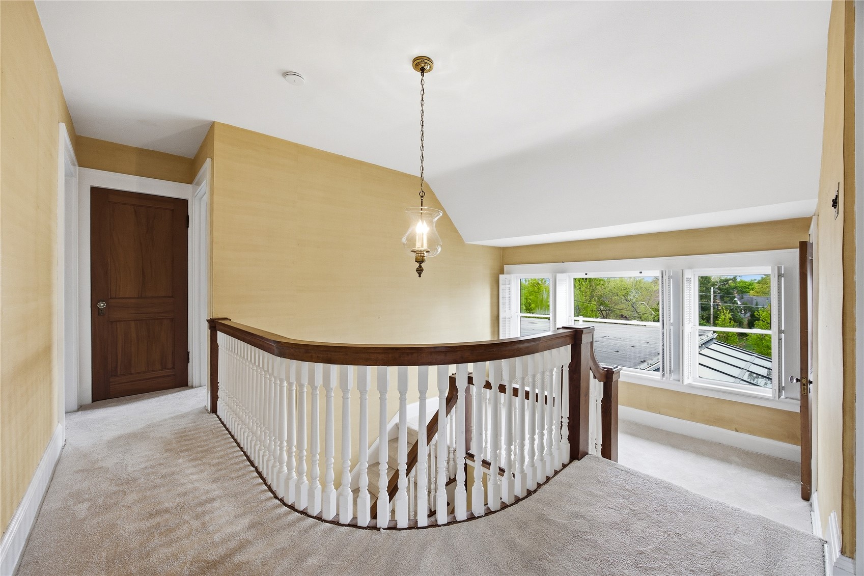 545 Knollwood Drive SE Cedar Rapids IA 52403
