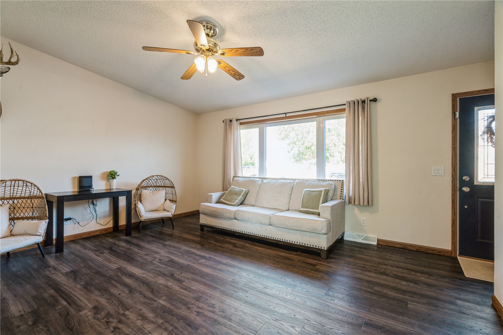 504 Prairie Hills Drive Central City IA 52214
