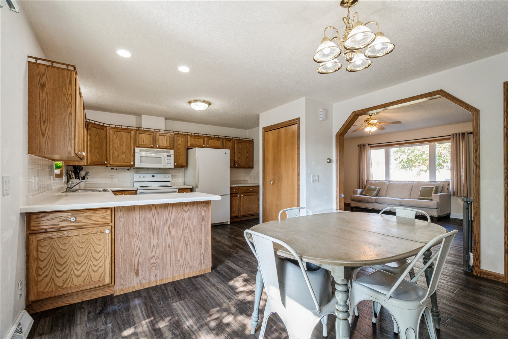 504 Prairie Hills Drive Central City IA 52214