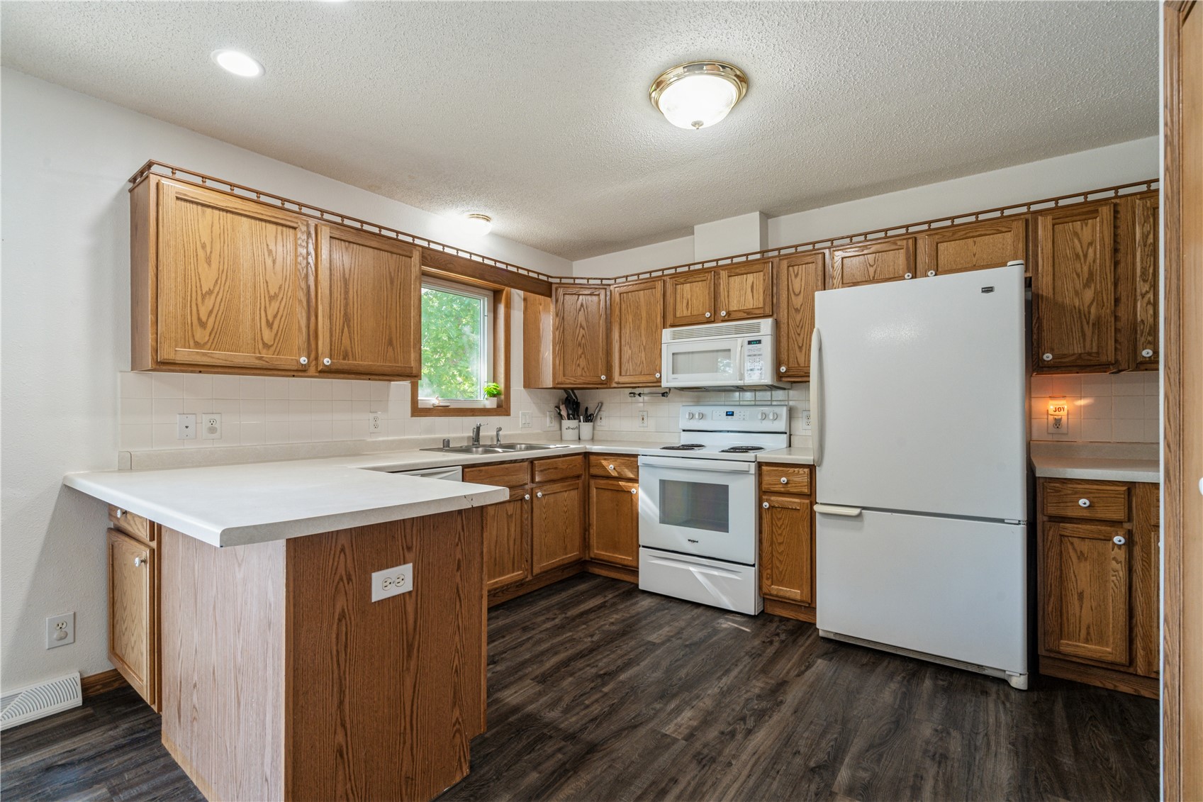 504 Prairie Hills Drive Central City IA 52214