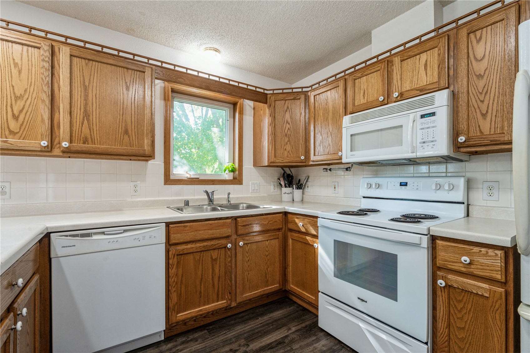 504 Prairie Hills Drive Central City IA 52214