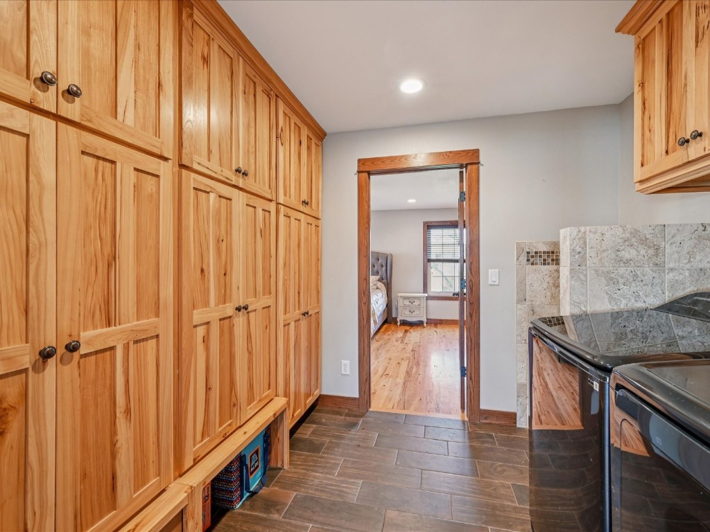 82 1st Street Court Atkins IA 52206