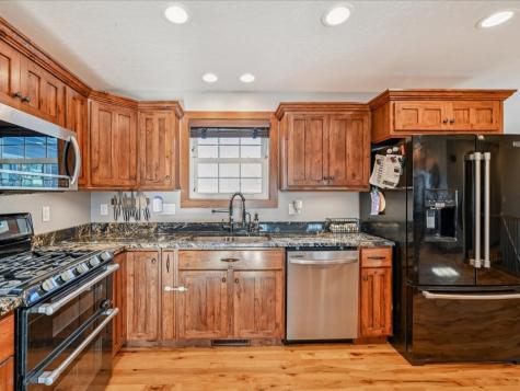 82 1st Street Court Atkins IA 52206
