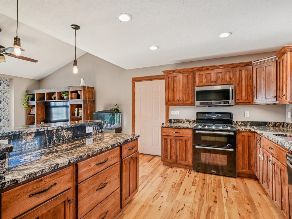 82 1st Street Court Atkins IA 52206